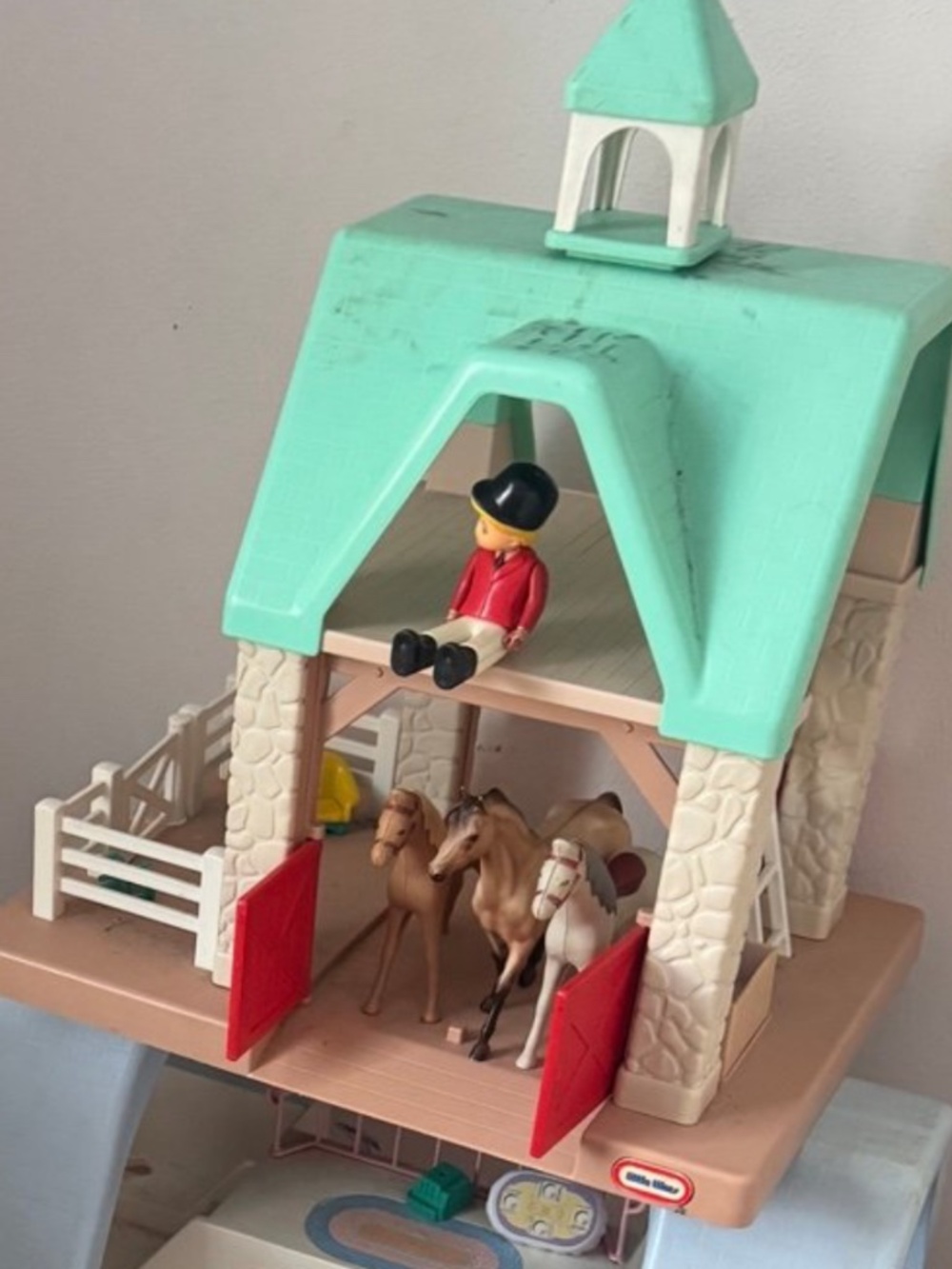 Vintage little tikes farm and accessories